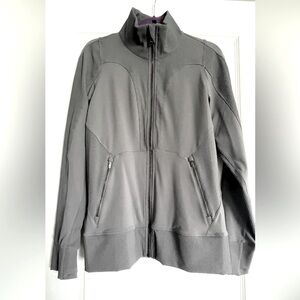 Lululemon size 12 Movement to Movement grey 
Zip up